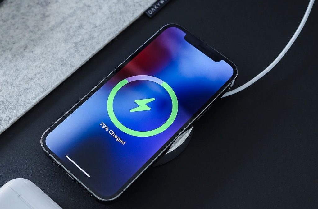 True That Fast Charging Depletes Battery Life?