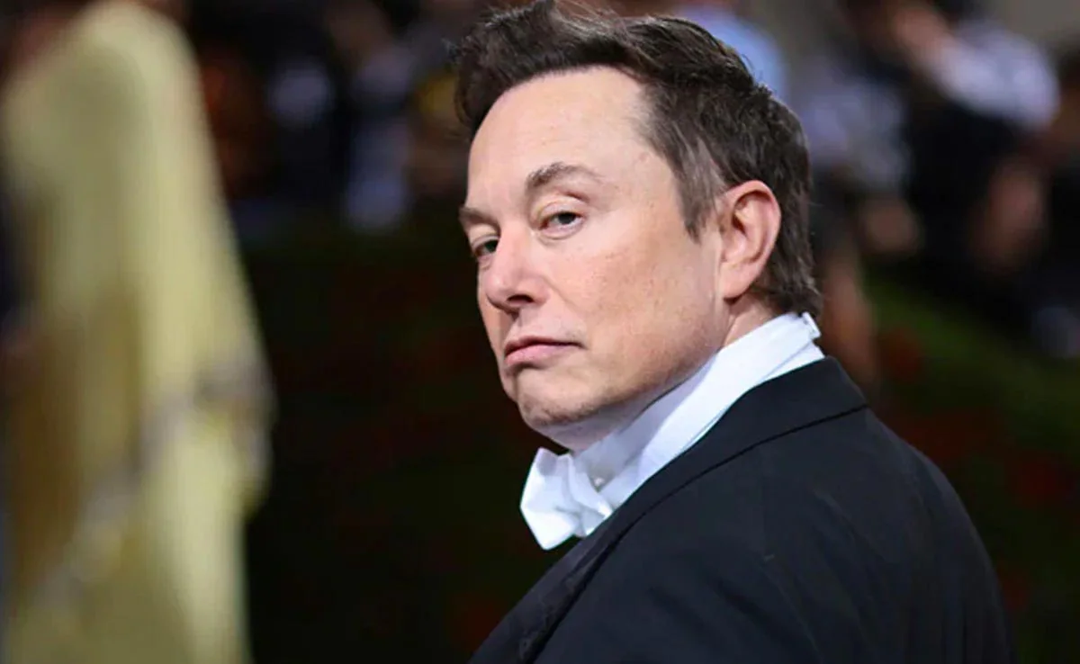 "Go F*ck Yourself" Elon Musk Responds To Advertisers Boycott